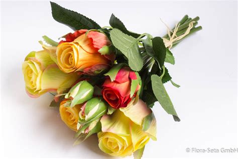 Rosenstrauß Mit 5 Rosen Und 3 Knospen Farbe Orange Gelb Rot 122607306