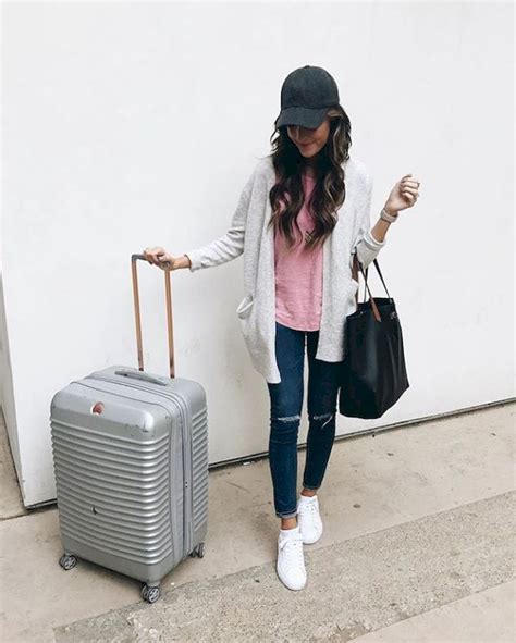 85 Comfy Airplane Outfits Ideas For Women Airplane