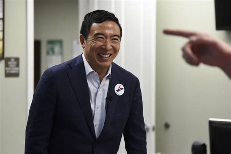 Andrew yang, an entrepreneur pushing a universal basic income of $1,000 per month, opposes the federal minimum wage, and instead favors hourly wage minimums to be set by the states. Andrew Yang opens up about President Trump and his $1,000 ...