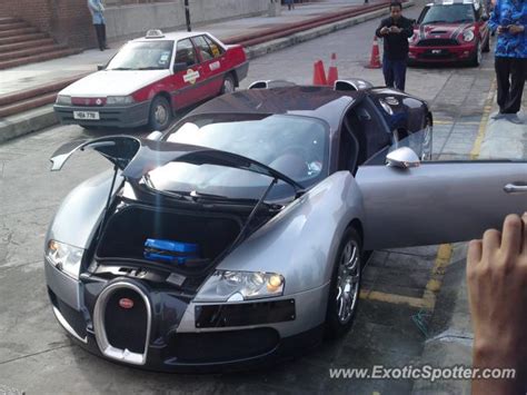 Bugatti veyron vehicle specifications.｜you can find good deal information of used car from here.｜tcv former tradecarview is marketplace fob price of used cars, currently listed on tcv. Bugatti Veyron spotted in Putrajaya, Malaysia on 08/25/2011