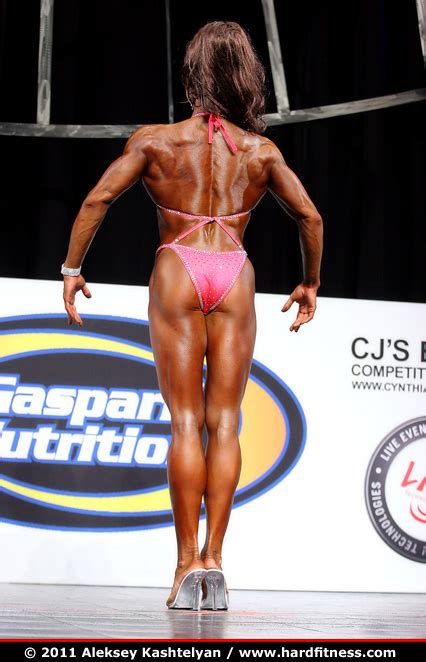tetyana mikheychyk twopiece 2011 arnold classic