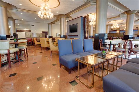 Hotels with 2 bedroom suites in st louis mo. Drury Plaza Hotel St. Louis at the Arch - Drury Hotels