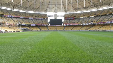 Also known as bukit jalil national stadium, it is located in the national sports complex to the south. Selangor pilih SNBJ sebagai venue sementara | LIGA SUPER ...