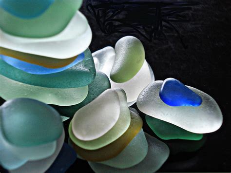 Lovely Blue Sea Glass Sea Glass Crafts Sea Glass Art Bottles And Jars Glass Jars Jar Jewelry