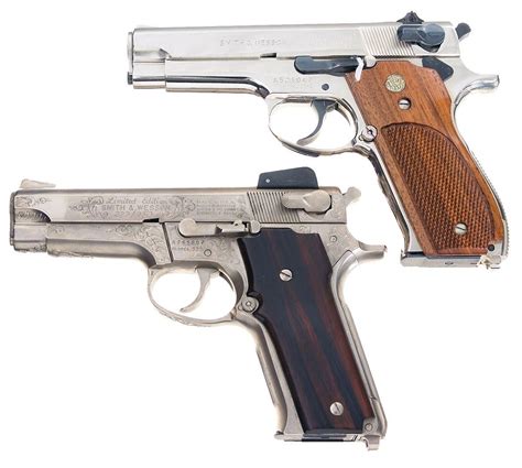 Two Smith And Wesson Semi Automatic Pistols A Smith And Wesson Model 39 2