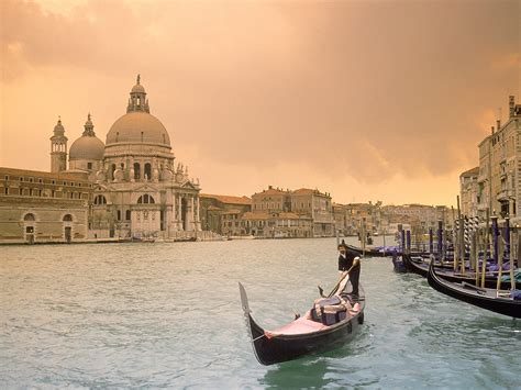 Venice The Historical And Most Beautiful City Of Italy World