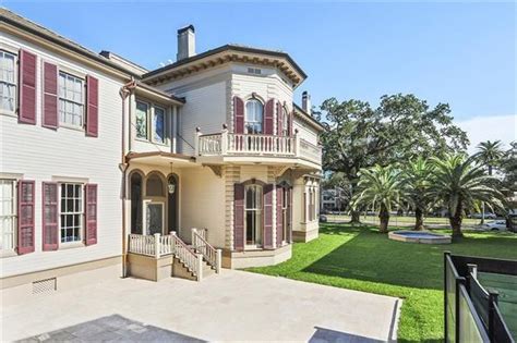 3711 St Charles Ave New Orleans La 70115 New Orleans Mansion New