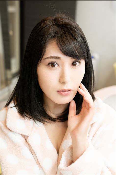Satomi Kaneko Model