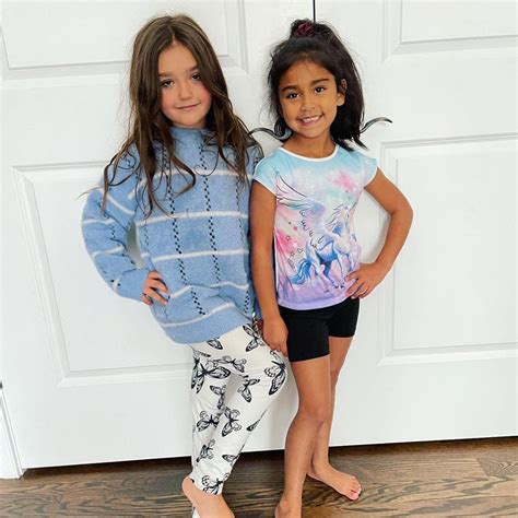 Jersey Shore Star Jwowws Daughter Meilani 7 And Snookis Girl Giovanna 6 Look Like Duos