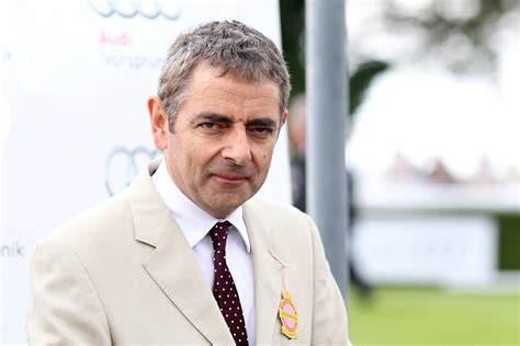 Mr bean saves the day: Rowan Atkinson(Mr. Bean) Wiki, Age, Wife, Family ...