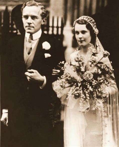 Herbert Leigh Holman And Vivian Leigh Married On December 30 1932 Met