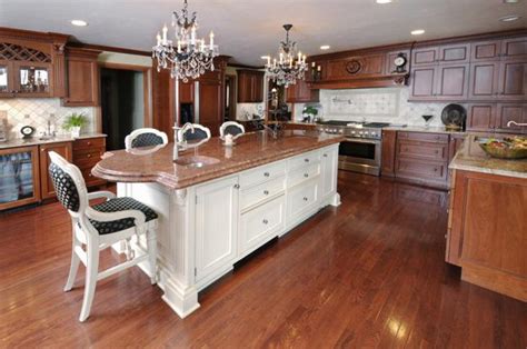 Get an instant quote for parallel modular kitchens now. Custom Wood Kitchen Design Showing Off Beautiful Natural ...