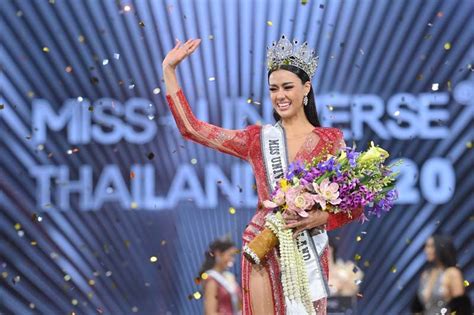 ร่วมส่งใจเชียร์ 'อแมนด้า' บินคว้ามงฯ สาม มิสยูนิเวิร์ส 2020 ที่สหรัฐ. ผู้หญิง - 'อแมนด้า' คว้ามงฯ มิสยูนิเวิร์สไทยแลนด์2020 ตามคาด