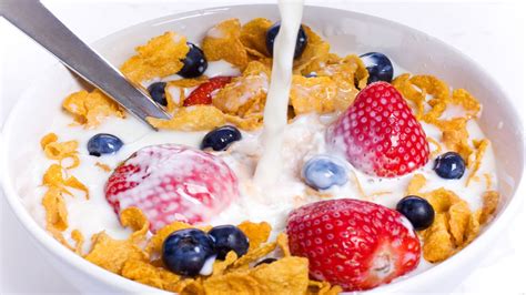 Cereal With Milk And Fruit