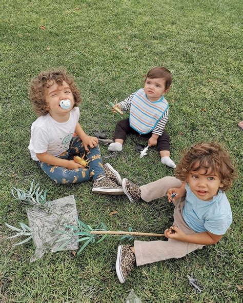 É bom conseguires desfrutar dos teus filhos. Quando os filhos dos famosos roubam (todo) o protagonismo ...
