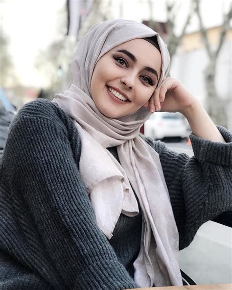 Muslim Girl Hijab Wallpapers Download Mobcup