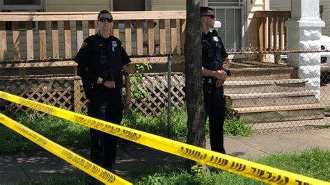 Cleveland Homicide Detectives Investigating After 2 Found Dead In East