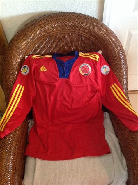 Adidas colombia shirt jersey size large soccer football national team white. Adidas Colombia long sleeves red Soccer/futbol Jersey Size ...