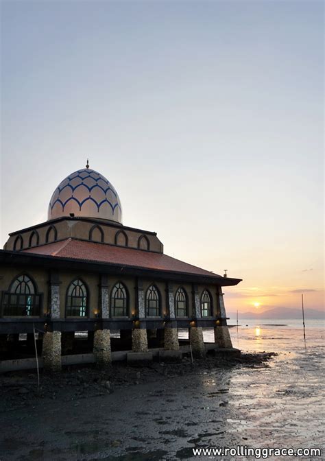 In a few clicks you can. Masjid Al Hussain Kuala Perlis: Floating Mosque of Perlis ...