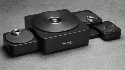 Reed Offers Up £13k ‘bauhaus Style Turntable Without Tonearms