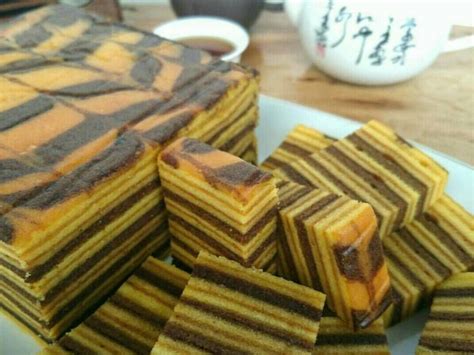 Ambil 1 bagian, bulatkan dan pipihkan.⁣ 3. 25+ Trend Terbaru Resep Kue Lapis Legit Yongki Gunawan ...