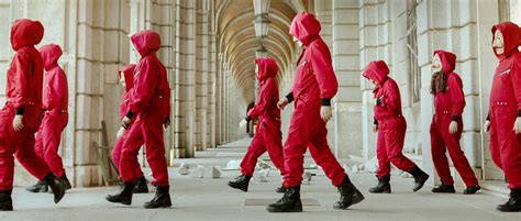 Урсула корберо, альваро морте, ициар итуньо и др. La Casa de Papel seizoen 4 trailer: check hem hier | MAN MAN