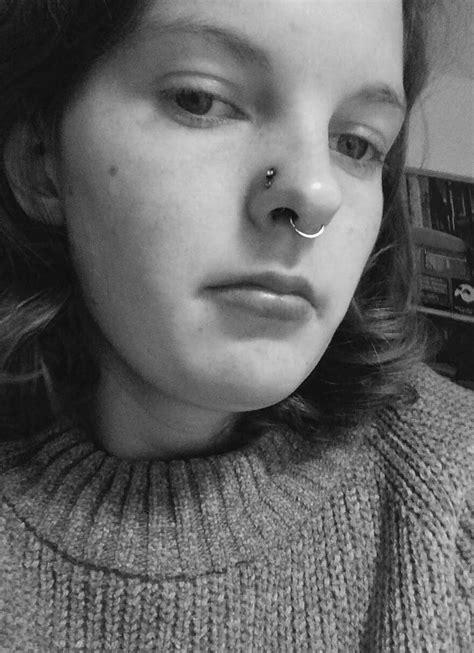 just got another nose piercing r piercing