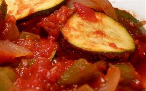 Lindas Zesty Stewed Tomatoes With Zucchini Onions And Peppers Recipe