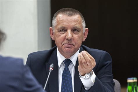Po zatrzymaniu syna i pojawieniu się informacji o. Prezes NIK Marian Banaś chce skontrolować projekt ...