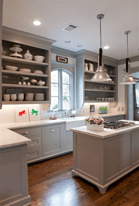 17 Incredible Farmhouse Gray Kitchen Cabinet Design Ideas