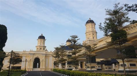 See more of masjid sultan abu bakar, raub on facebook. 10 Best Things to Do in Johor Bahru | Malaysia - Tripily