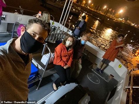 Britons Shun Foreign Holidays Amid Quarantine Chaos Daily Mail Online