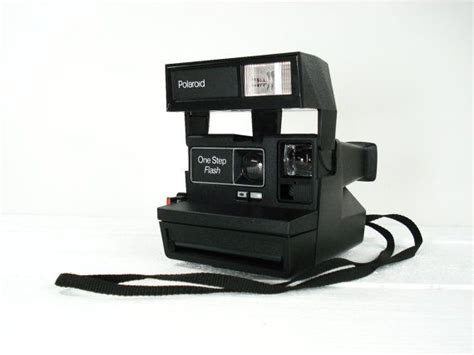 Vintage Polaroid 600 One Step Flash Camera Etsy Vintage Polaroid