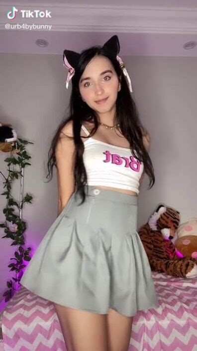 Teen Tiktok Star Masturbation Of Leak Kienitvcacke