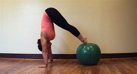4 Stability Ball Plank Variations For A Seriously Solid Core Work Out