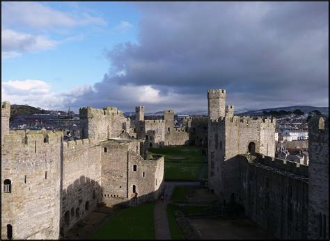 Parts Of A Medieval Castle The Battlement Medieval Britain