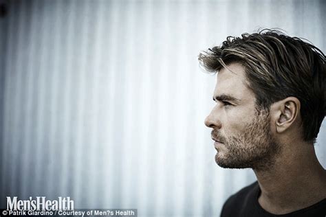 Chris Hemsworth Reveals The Diet That He Used For In The Heart Of The Sea Daily Mail Online