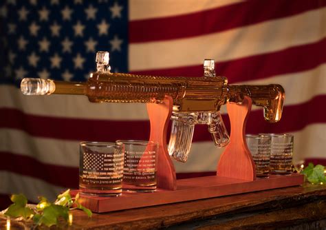 Ar 15 Glass Decanter With 2nd Amendment Whiskey Glasses