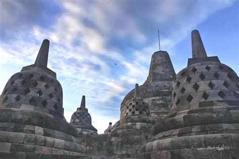 Borobudur Art Activities Held During Eid Holidays