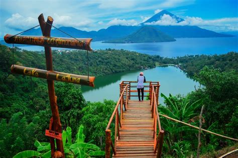 Eksplorasi Ke Timur Indonesia Di 5 Tempat Wisata Cantik Dan Indah Di