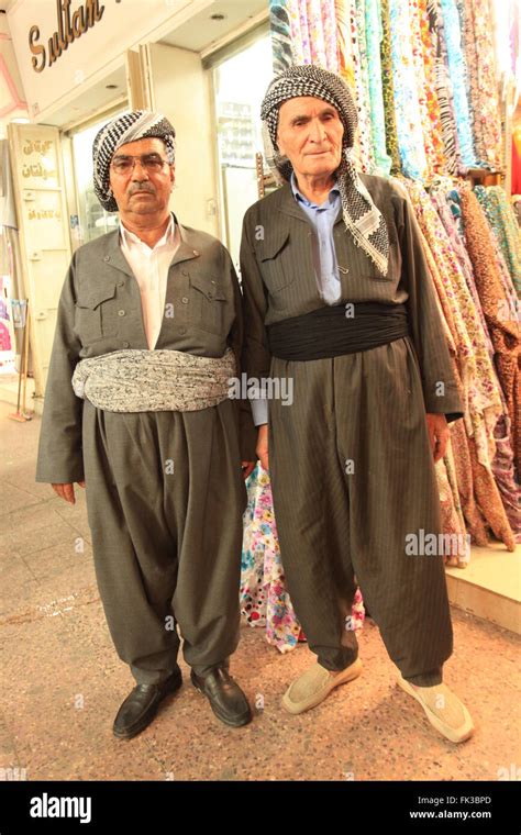 Kurdish Clothes Banque De Photographies Et Dimages Haute R Solution