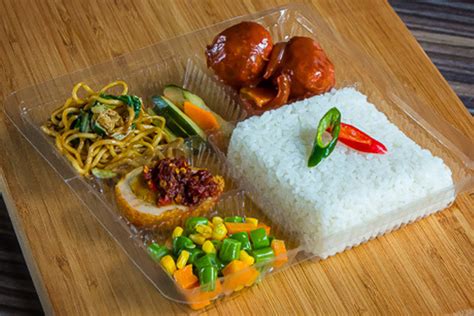 Tempat nasi box kekinian : Usaha Nasi Box Kekinian - Melirik Usaha Rice Box Yang Kini ...