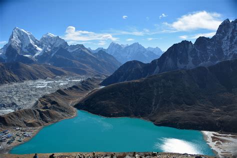 Looking Over The Gokyo Lakes Nepal 6000×4000 Oc Naturefully