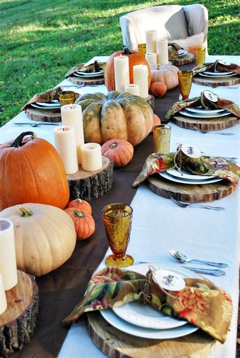 15 Great Thanksgiving Table Decorations You Can Draw Inspiration From