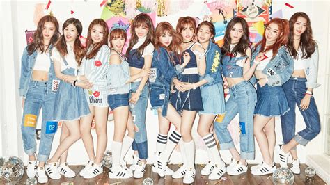 Ioi Finishes Up Group Promotions With Dream Concert Performance