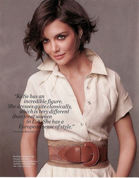 Katies Fashionable Lifestyle In 2021 Katie Holmes Hair Short Hair