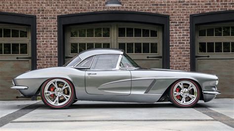 Pin By Shawn Barr On Cars And Trucks Classic Cars Chevrolet Corvette