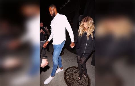 Watch Khloe Kardashian Snubbed By Tristan During Nye Party In Ohio