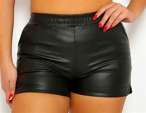 Shorts Feminino Plus Size Couro Fake Cirre Couro Ecol Gico Mercado Livre