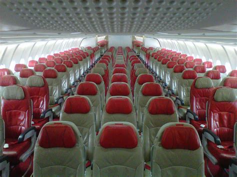 Get a break down on airasia x's fees and latest flight information. Air Asia X Expanding to the US - TravelUpdate